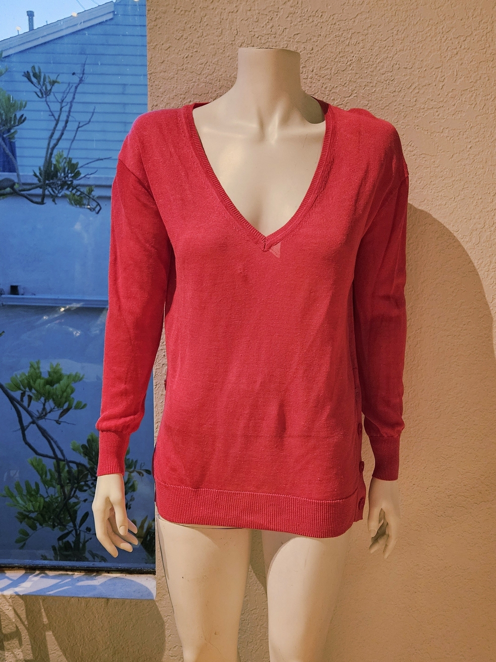 J Crew Women’s  V-Neck Sweater New!